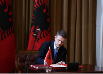 Ministri Hoxha vizitë në Bruksel, takime me Kaja Kallas dhe Marta Kos