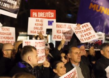 Partia “Mundësia” protestë për pronën, i bashkohen banorët