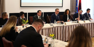 Ambasadori i BE, Gonzato: Krimi i organizuar luftohet duke goditur financat e rrjeteve kriminale