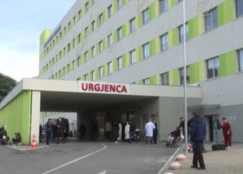 Ndryshime në QSUT, hapet gara për zgjedhjen e shefave të 9 shërbimeve spitalore