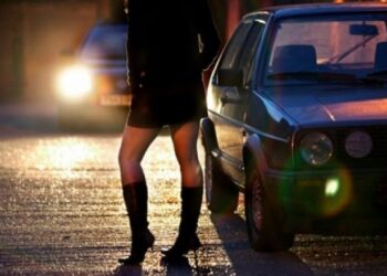 AFP: Rrjeti i prostitucionit në Shqipëri, vajzave të huaja u premtohet punë por përfundojnë në burg