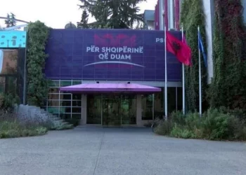 Seanca për Ballukun, socialistët i paraprijnë me mbledhje grupi në Parlament