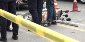 Autoboti i UKT përplas për vdekje gruan në Tiranë, zbardhen pamjet