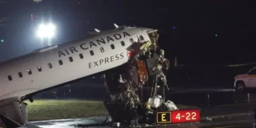 “Stop, stop”/ Zbardhen bisedat e fundit të pilotëve në New York, kërkuan ndihmë para tragjedisë