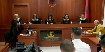 Ish-gjyqtarët kërkojnë rikthim, në dyshim shkarkimet e Vettingut