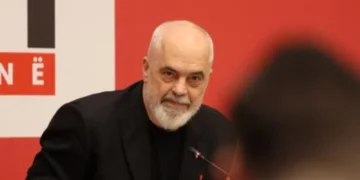 Rama ironizon PD dhe hedh batuta me ish-deputetin demokrat: S’të ndahet më zemra nga PS