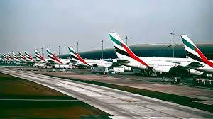 Ju lutem mos shkoni në aeroport”/ Pezullohen të gjitha fluturimet nga Dubai