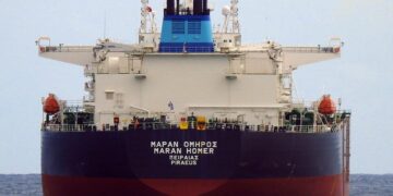 Anija greke goditet me raketë në Detin e Zi, në bord ndodheshin 24 persona