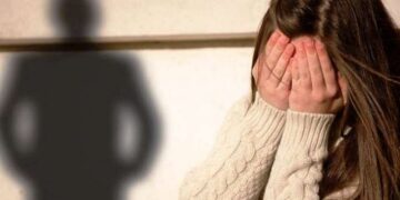 Arrestohet amerikani në Tiranë: 21-vjeçarja e denoncon për përdhunim, “më shantazhoi”