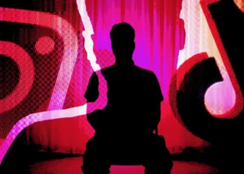 Dyshohet se rrezikuan sigurinë për të rritur angazhimin në rrjete sociale, TikTok dhe Meta nën akuzë