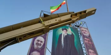 Irani kërcënon Trump pas paralajmërimit për Ngushticën e Hormuzit: “Kini kujdes…”