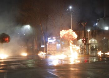 Protesta e opozitës, Avokati i Popullit thirrje policisë për vetëpërmbajtje