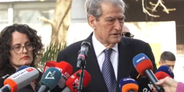 Protesta e opozitës, Berisha: Më 11 mars të ngremë zërin fuqishëm