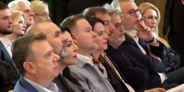 PS cakton drejtuesit kyç në qarqe, dy ‘udhëheqës’ për kryeqytetin