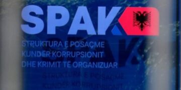 Kanabis në sera në Berat/ SPAK kërkon 133 vite burg për 17 të pandehurit