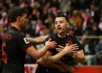 Serbëve nuk u del e keqja, sulmojnë Shqipërinë për sfidën në Poloni: “Provokacija”