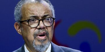 OBSH ngre alarmin: Nëntë ndihmës mjekësore të vrarë në Liban! Të ndalen sulmet