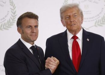 Franca mbyll hapësirën ajrore për aeroplanët ushtarak amerikanë që fluturojnë drejt Iranit