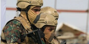 Houthit godasin Izraelin me raketa balistike, paralajmërojnë përshkallëzim të luftës