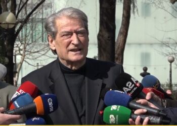 “Qëllim, dorëheqja e Ramës”, Berisha thirrje qytetarëve: Më 12 mars të mblidhemi para Kuvendit