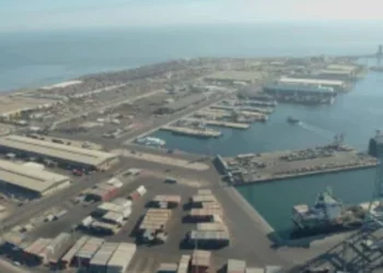 Sulmohet me dronë porti kryesor tregtar në Kuvajt, dëme të mëdha materiale,