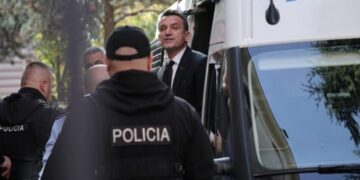 Nis sot procesi ndaj Erion Veliajt, mbahet seanca e parë e themelit