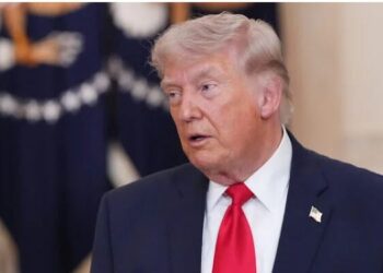 Trump sugjeron operacion ushtarak për të hapur Ngushticën e Hormuzit