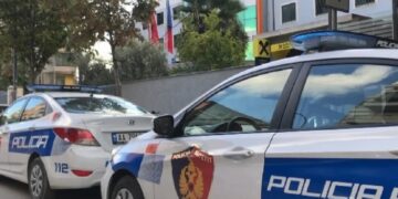 Gjendet i pajetë 60-vjeçari në Korçë, dyshimet e policisë