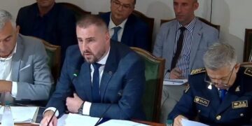 U largua nga detyra si drejtor i Burgjeve, Klevis Qose falënderon bashkëpunëtorët