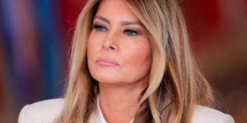 Melania Trump ndihmon rikthimin e fëmijëve ukrainas te familjet e tyre