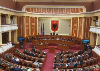 Debate në parlament për njoftimin e Ambasadës Amerikane