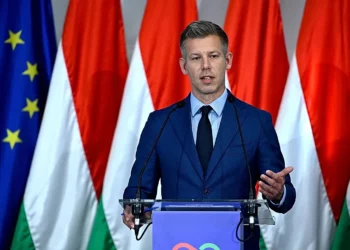 “Kjo nuk është lojë”, Magyar thirrje Zelenskyt: Tubacioni Druzhba duhet të hapet