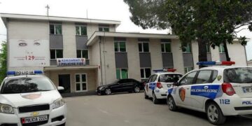 I dënuar me 2 vite burg për plagosje, arrestohet 27-vjeçari në Fier