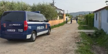 Gjendet i pajetë në rrugë një person në Savër të Lushnjes, dyshimet e para