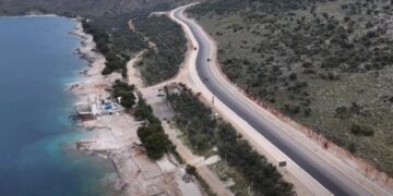 Lehtësim i trafikut dhe shkurtim kohe, rruga e Ksamilit drejt përfundimit