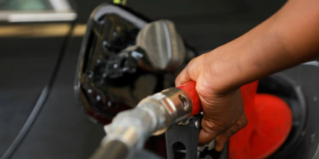 Për herë të parë në 7 vjet, India blen naftë nga Irani