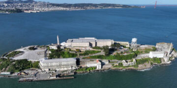 Trump kërkon rihapjen e burgut Alkatraz, 152 mln $ nga Kongresi