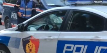 I premtoi irakianit azil politik në Shqipëri dhe i zhvati 6 mijë euro, e pëson 41-vjeçarja