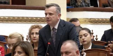 Balla replikon me Mediun pas kërkesës për mbledhjen e Këshillit të Sigurisë: Ti shko jep hesap