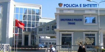 Operacioni ndaj 3 call-centerave në Tiranë, zbulohen emrat e të arrestuarve